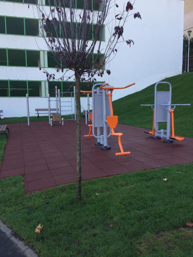Apartament Igi White Flat With Free Private Parking Kluż-Napoka Zewnętrze zdjęcie